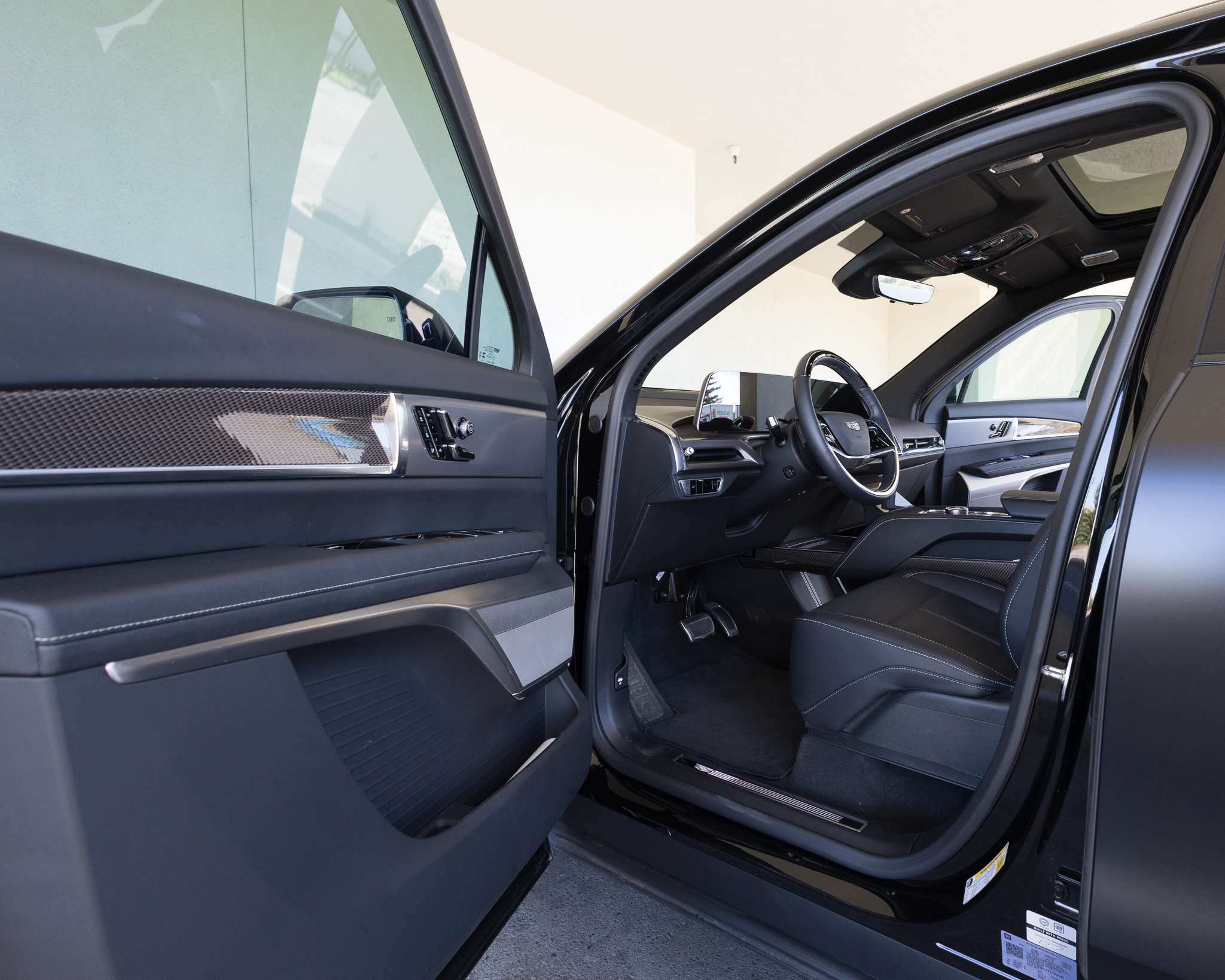 Cadillac Vistiq - Image 9