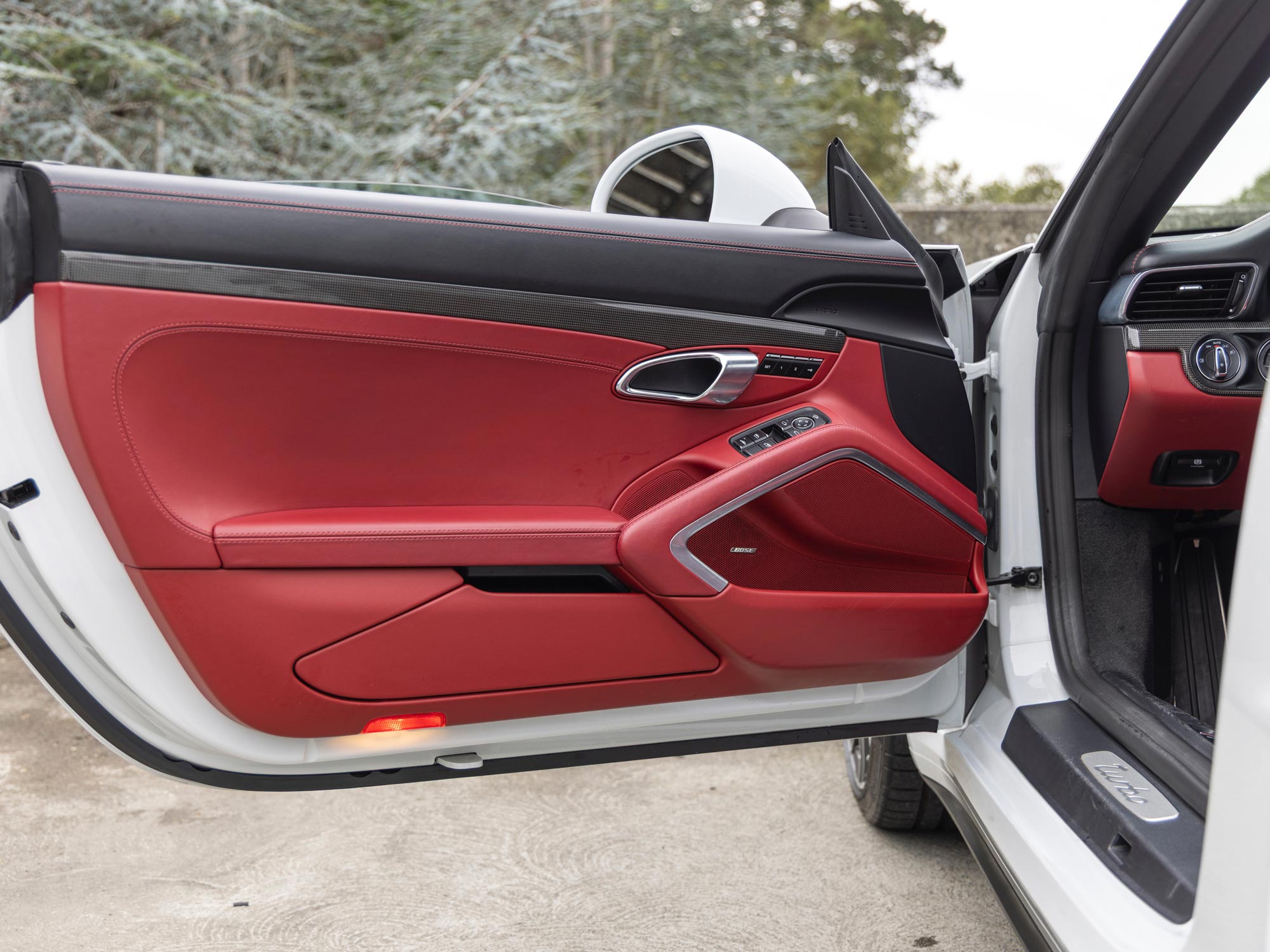 2018 Porsche 911 Turbo Cabriolet - Image 9